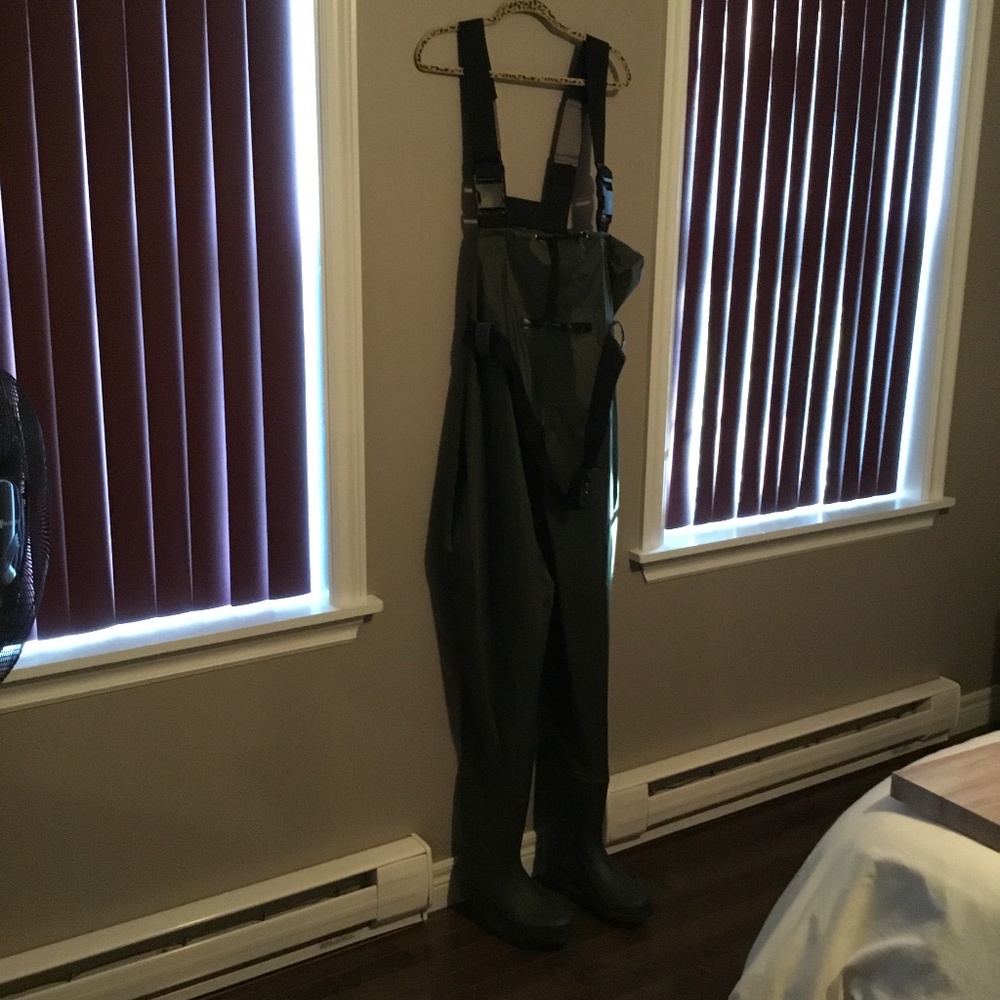 Chest waders
